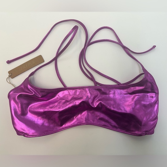 SKIMS Other - SKIMS Metallic Dragonfruit Pink/Purple Bandeau Bikini Top